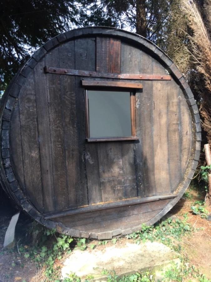 Charming 2-Bed Cabin In Domfront-En-Poiraie Perrou 외부 사진