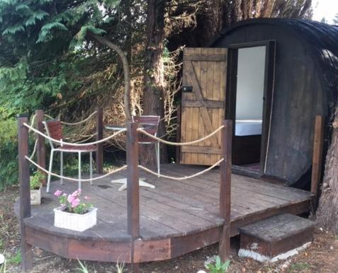 Charming 2-Bed Cabin In Domfront-En-Poiraie Perrou 외부 사진
